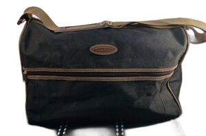 Trade Winds By American Flyer Carry-On Black Duffel Bag Approx 17"x10"